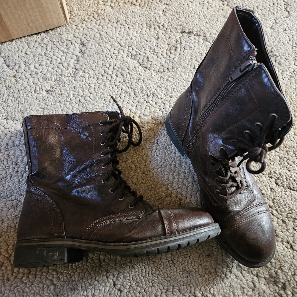 Moto Style Brown Leather Boots